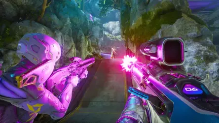 Известный своим бесплатным форматом шутер от первого лица Splitgate 2, объединяющий элементы Halo и Portal, готовится к повторному запуску в следующем месяце.