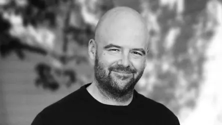 Сооснователь Rockstar Дэн Хаузер использует искусственный интеллект, но предупреждает, что он пока не настолько полезен, как пытаются представить некоторые компании.